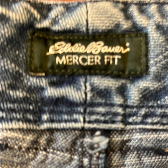 Eddie Bauer Women’s Blue Denim Mercer Fit Shorts Size 6 - Picture 3 of 5